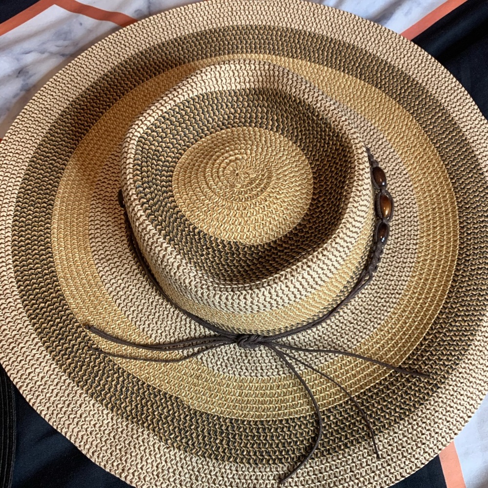 Never worn super cute beach hat